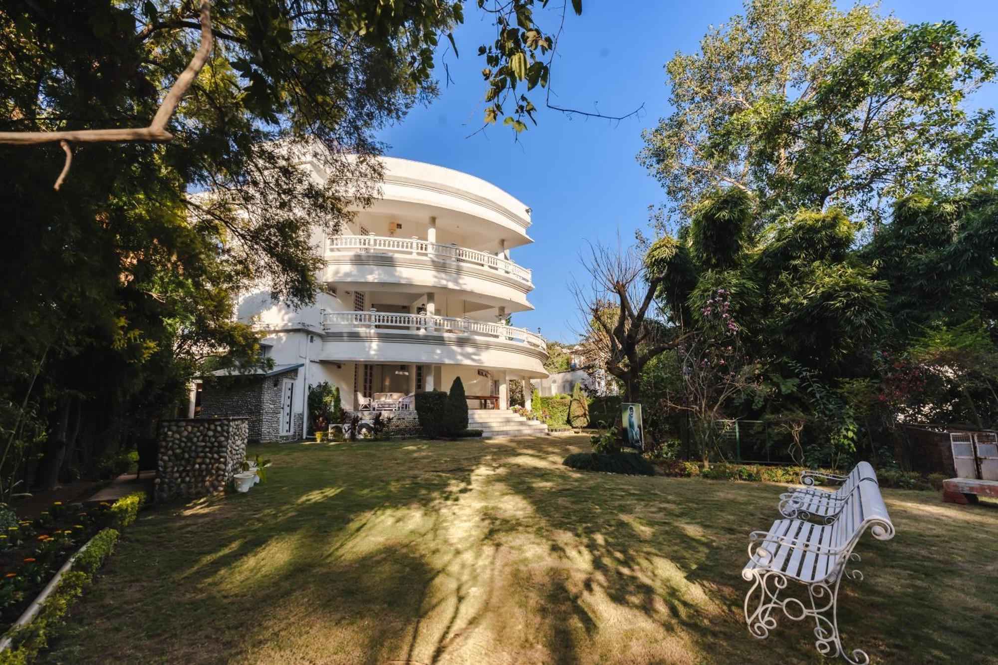 Saffron Leaf W567 Otel Dehradun Dış mekan fotoğraf